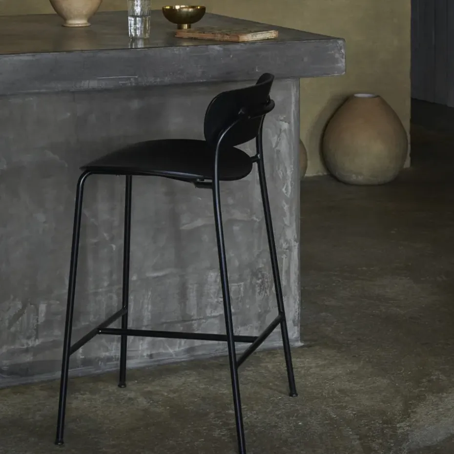 Taburete bar Pavilion AV7, Nogal lacado, base acero