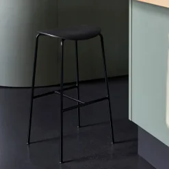 Taburete bar Pavilion AV37 68 cm, Black-black lacquered oak