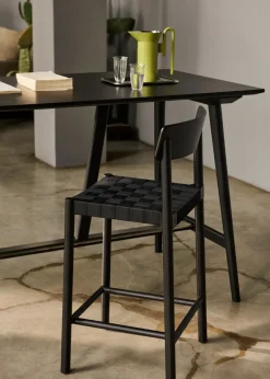 Taburete Betty TK15 Bar Chair 75 cm, Fresno lacado negro-lino negro