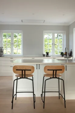 Taburete Curious 65 cm, Oak-black