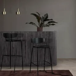 Taburete de bar bajo Herman, negro