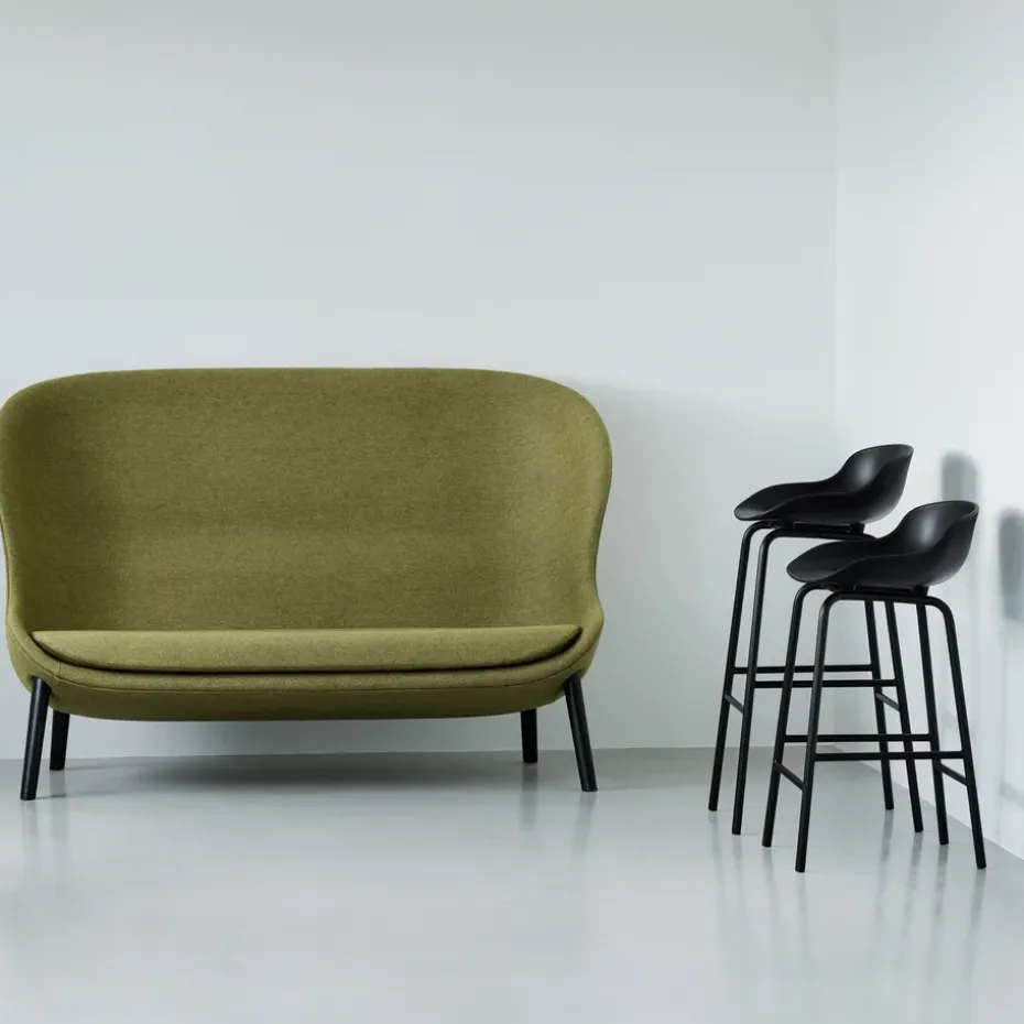 Taburete de bar con patas de metal Hyg 75 cm, Negro