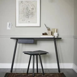 Taburete Georg, roble lacado negro