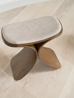 Taburete Luno 48×28×72 cm, Roble oscuro–textil beige oscuro