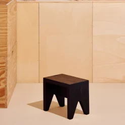 Taburete Manolito Short, Black, 30 cm