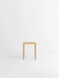 Taburete Moebe Peg 35x27,5x44 cm, Roble