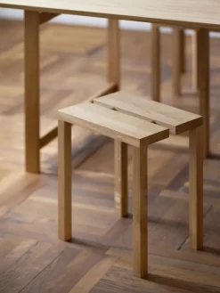 Taburete Moebe Peg 35x27,5x44 cm, Roble