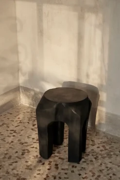 Taburete Root Ø30x40 cm, Black stained