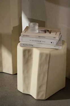 Taburete Staffa, Ivory