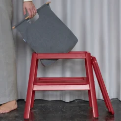 Taburete Step it up, Ruby red
