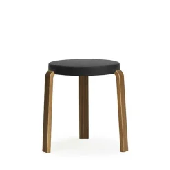 Taburete Tap, Black, patas de nogal